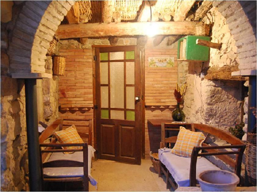 El Callejon De Andrese Лоаре Екстериор снимка